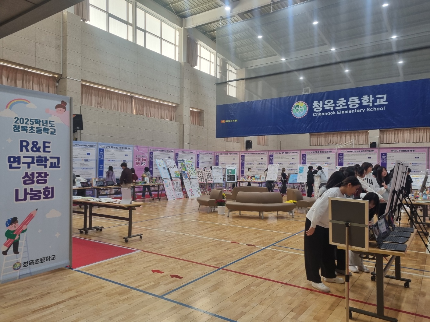 [학교] 청옥초, ‘2025 R&E 페어 및 성장 나눔회’ 개최_002 사진